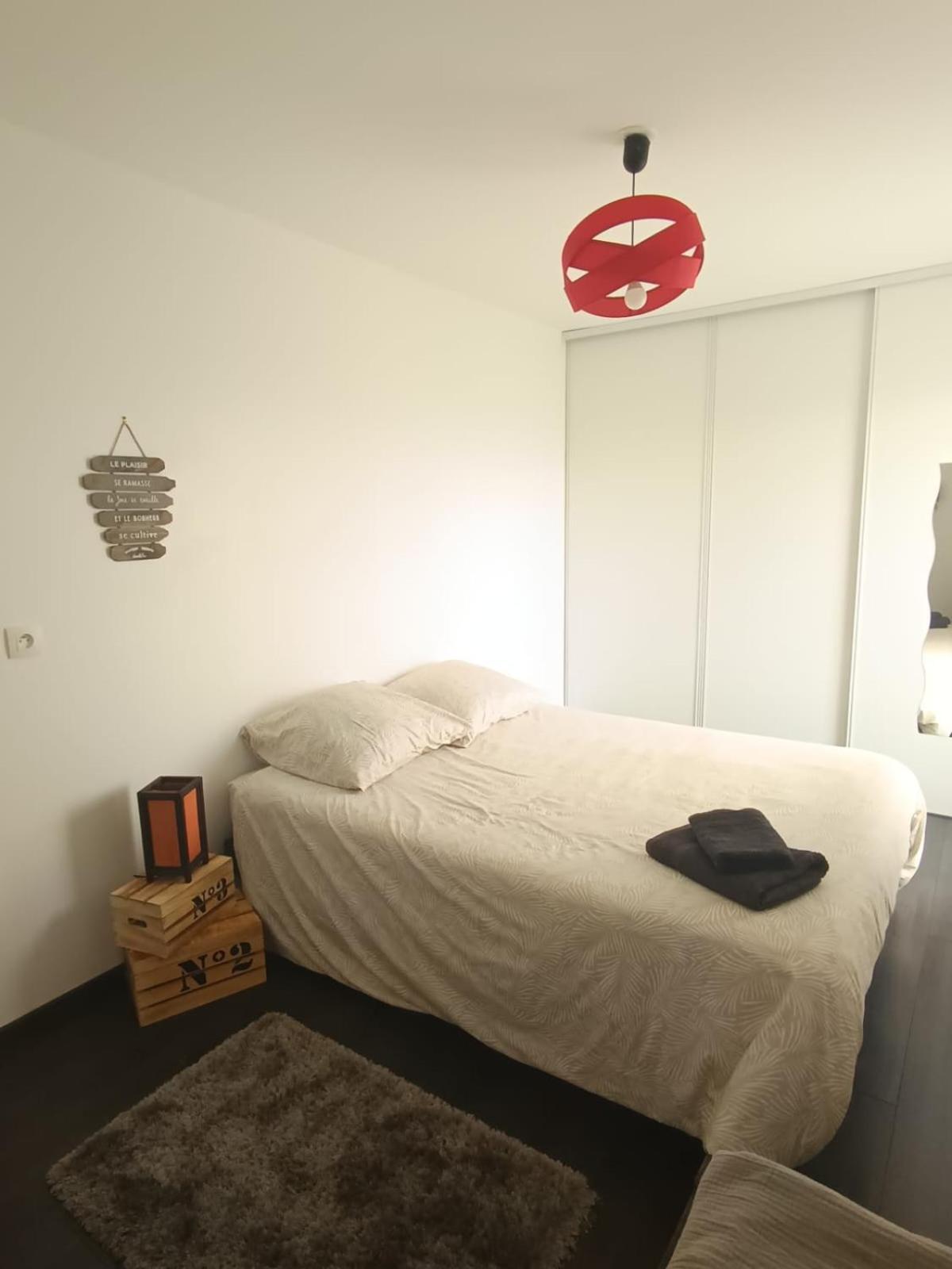 Duplex Proche Disney Avec Ecran Cinema Chessy (Seine-et-Marne) Exterior foto