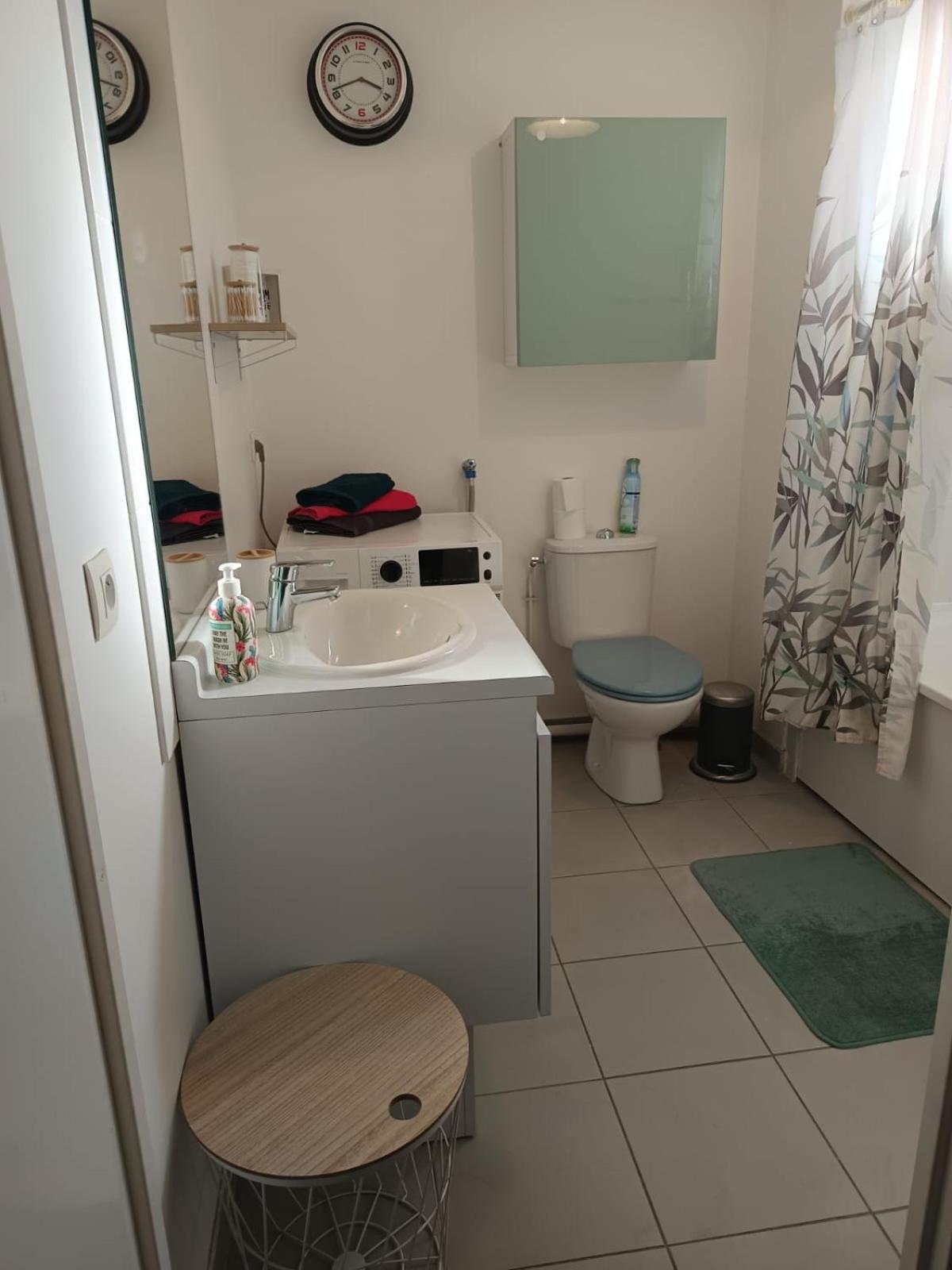 Duplex Proche Disney Avec Ecran Cinema Chessy (Seine-et-Marne) Exterior foto